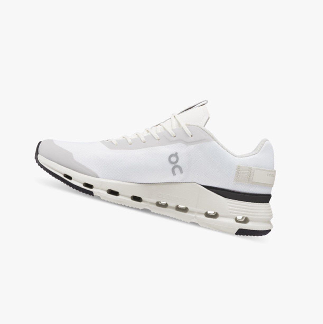 White On Cloudnova Form Women Running Shoes | 209MVRAYF