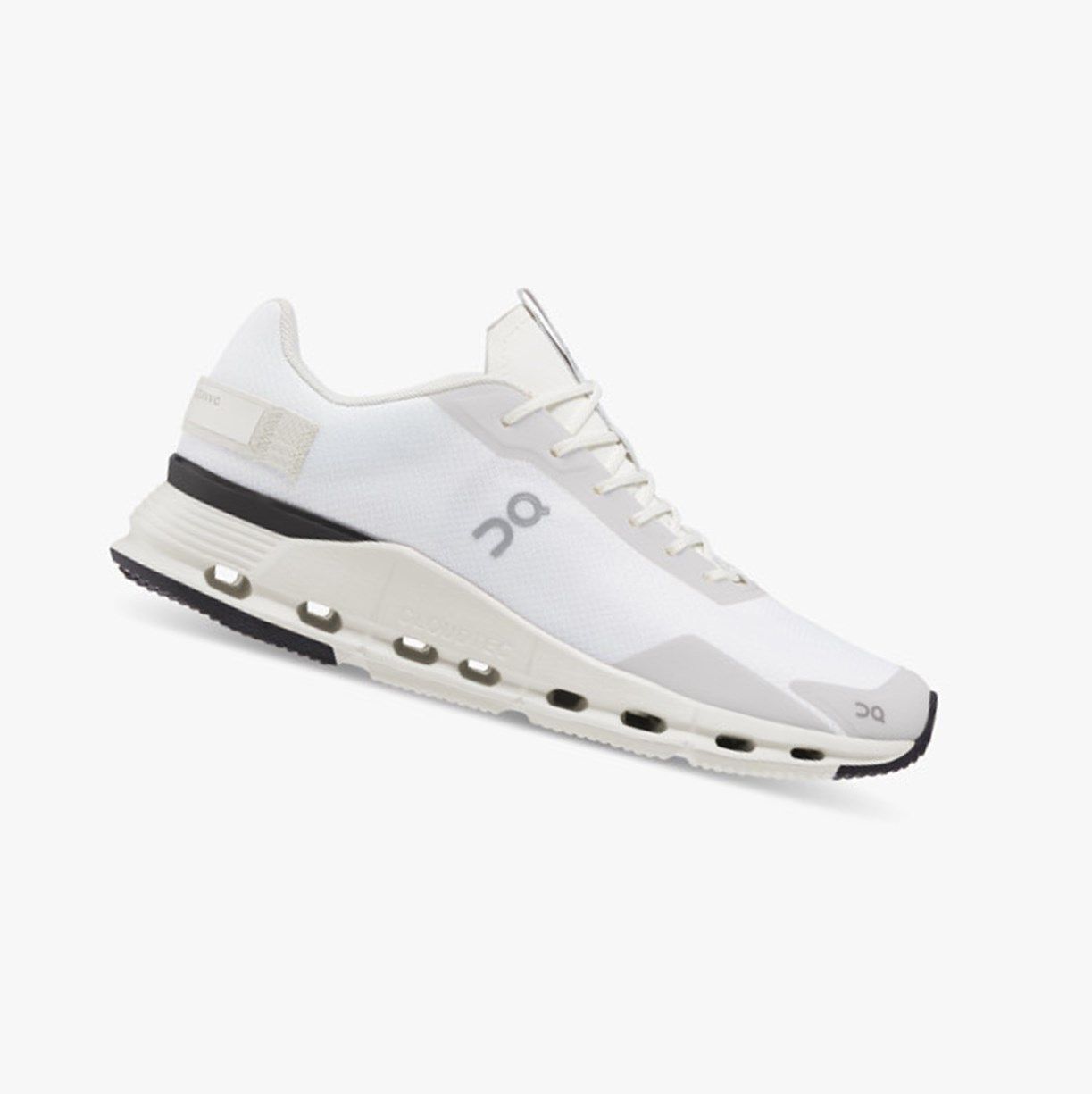 White On Cloudnova Form Women Running Shoes | 209MVRAYF