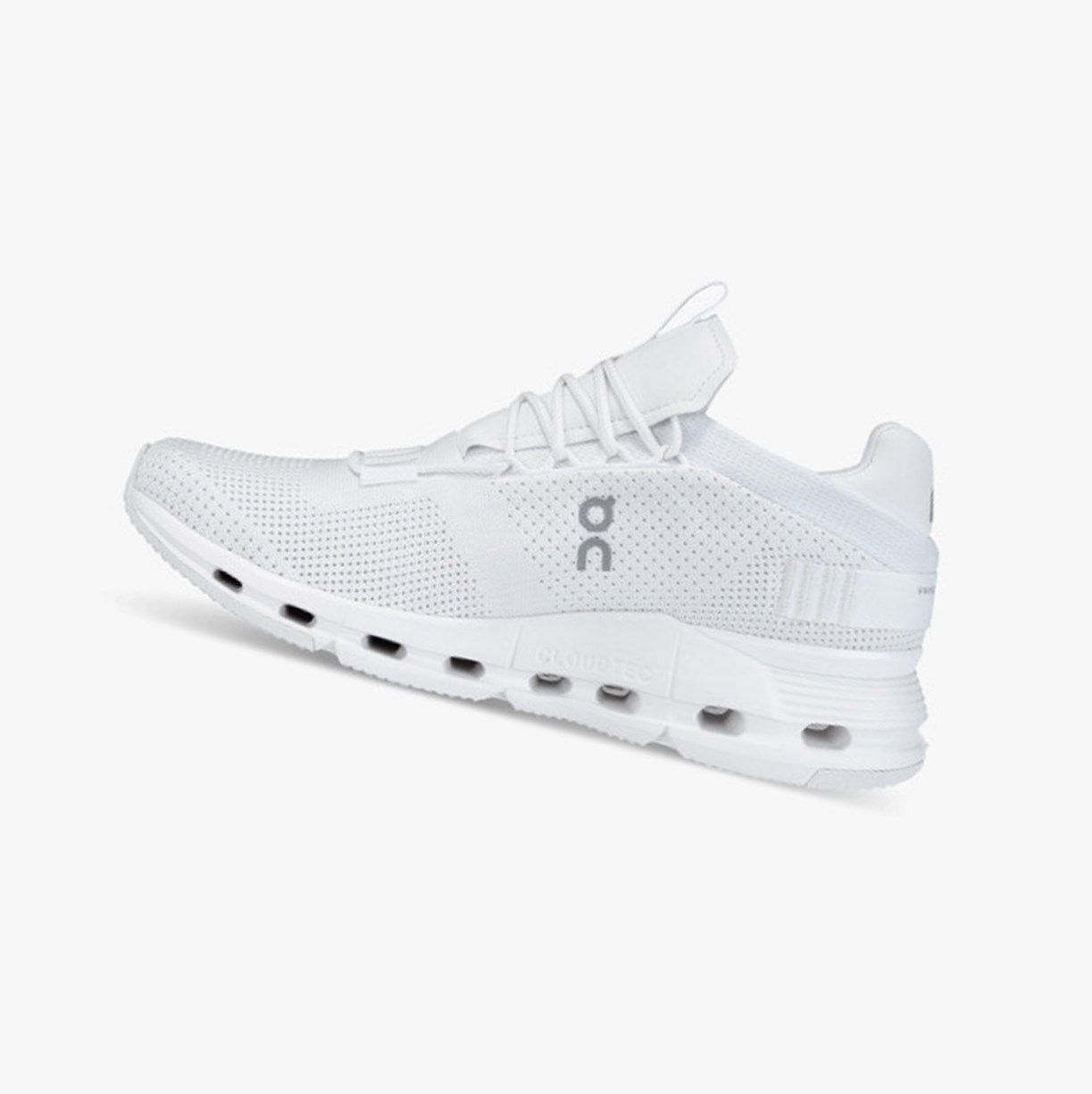 White On Cloudnova Men Sneakers | 573FZGMEV