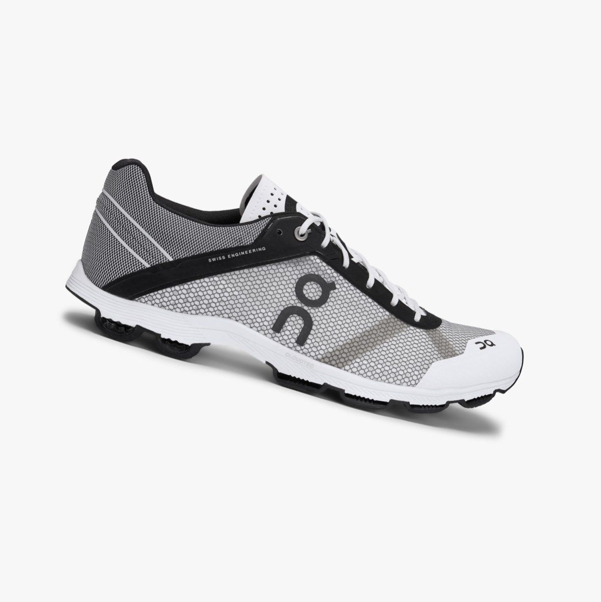 White On Cloudrush Men Road Running Shoes | 816YQBUWA