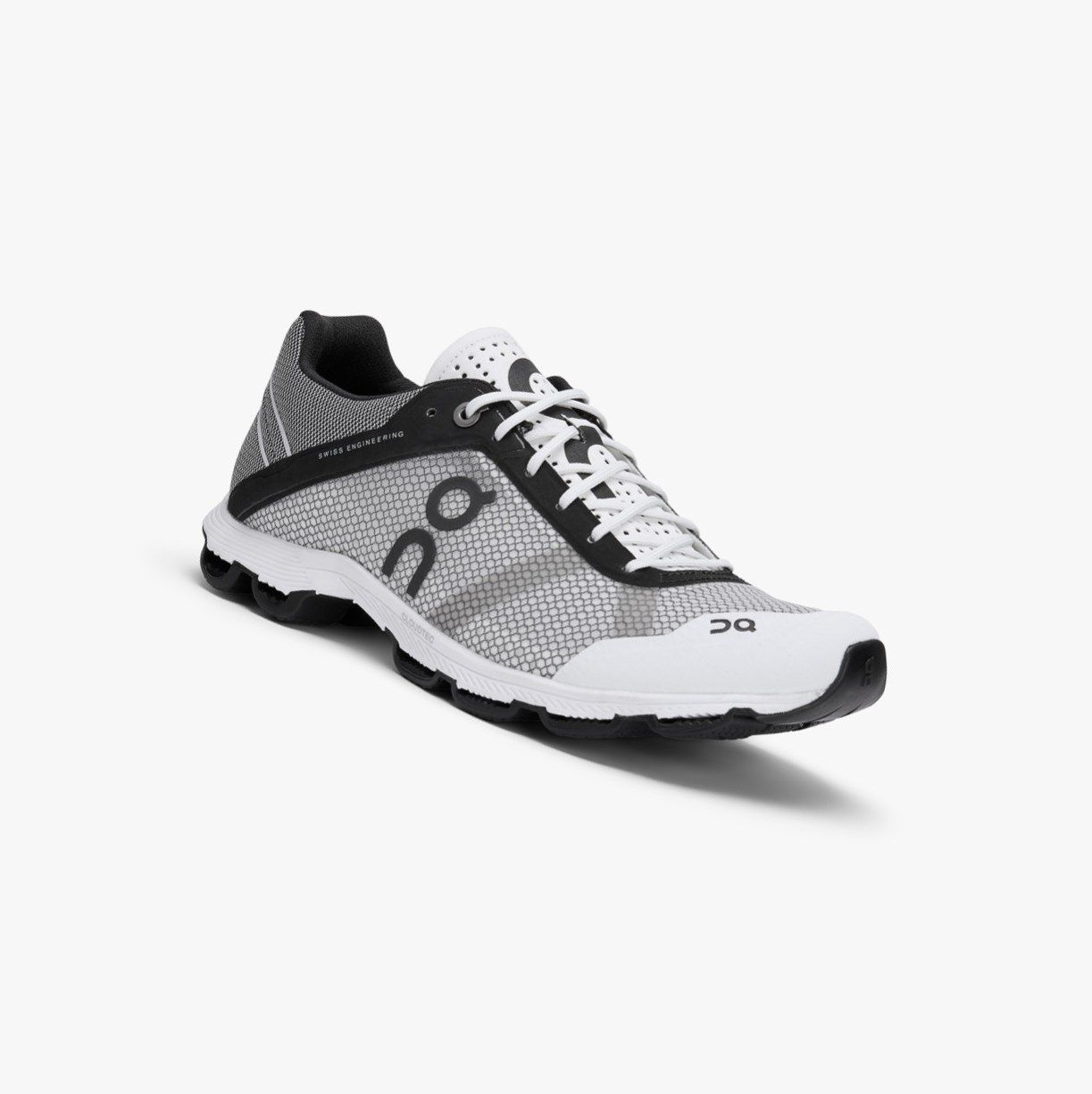 White On Cloudrush Women Road Running Shoes | 095SYGXMO