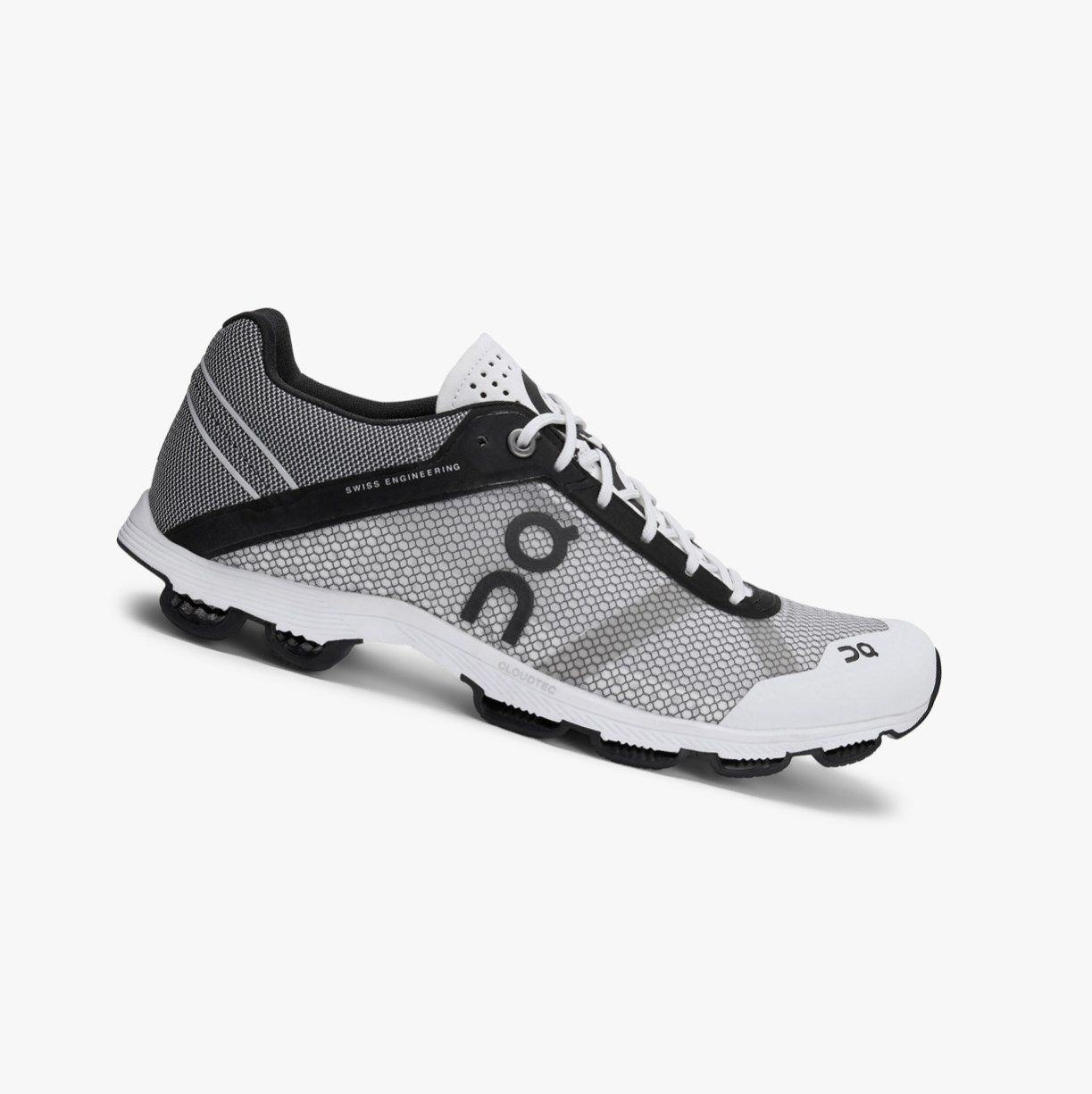 White On Cloudrush Women Road Running Shoes | 095SYGXMO