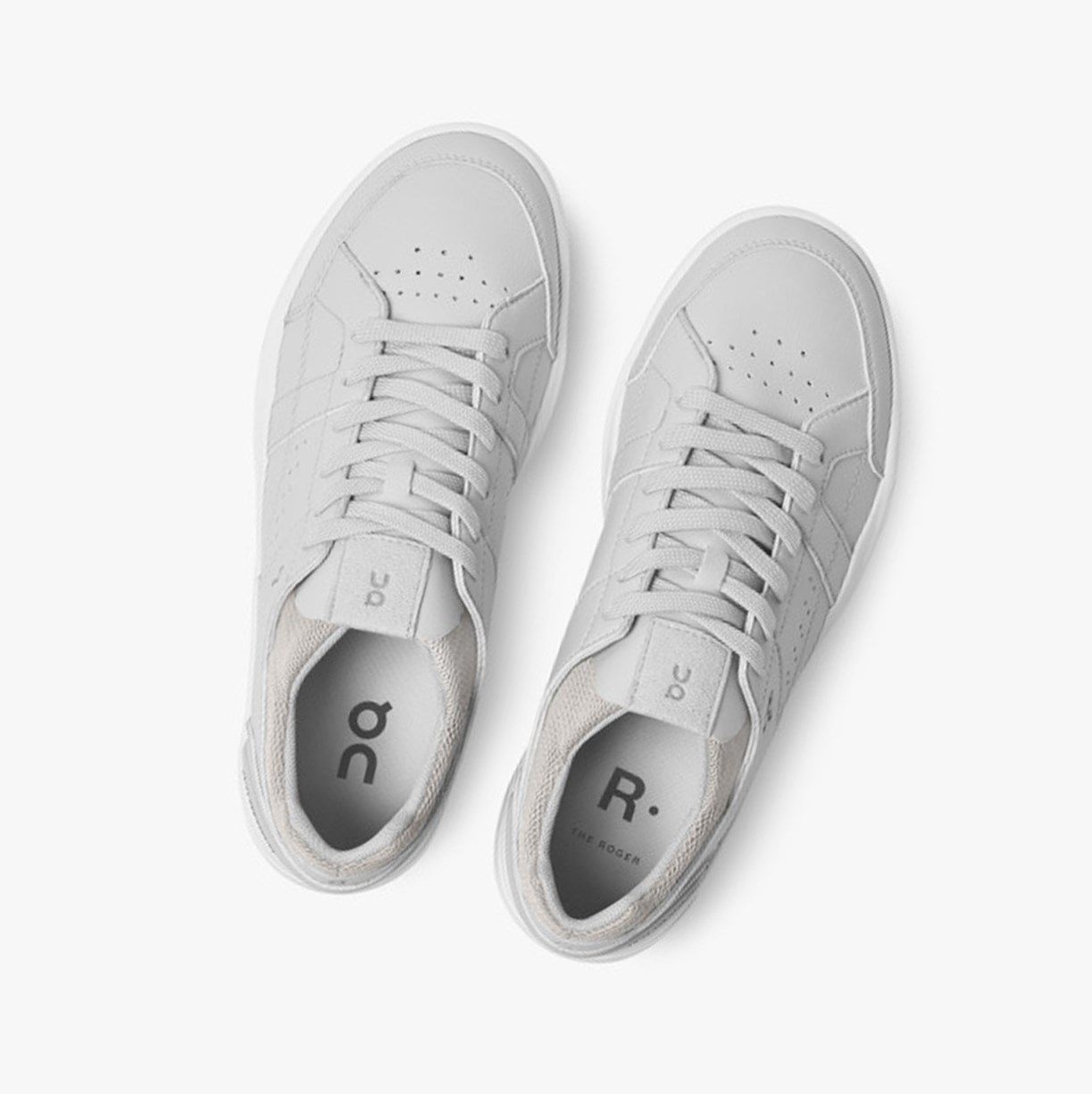 White On The Roger Clubhouse Men Sneakers | 723KVWAJQ